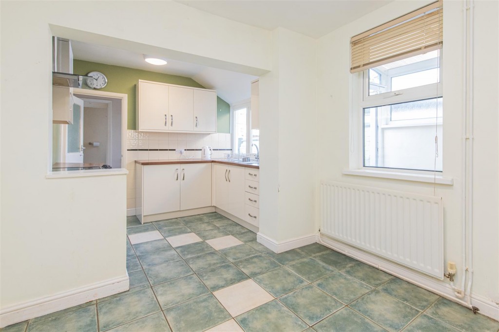 Images for Windmill Avenue, Kettering EAID:oscarjamesapi BID:2