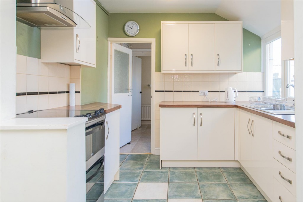 Images for Windmill Avenue, Kettering EAID:oscarjamesapi BID:2