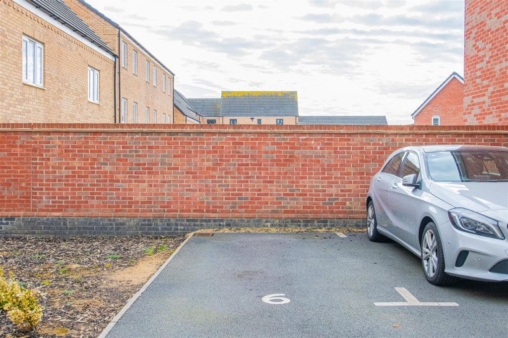 Images for Wentworth Drive, Corby EAID:oscarjamesapi BID:4