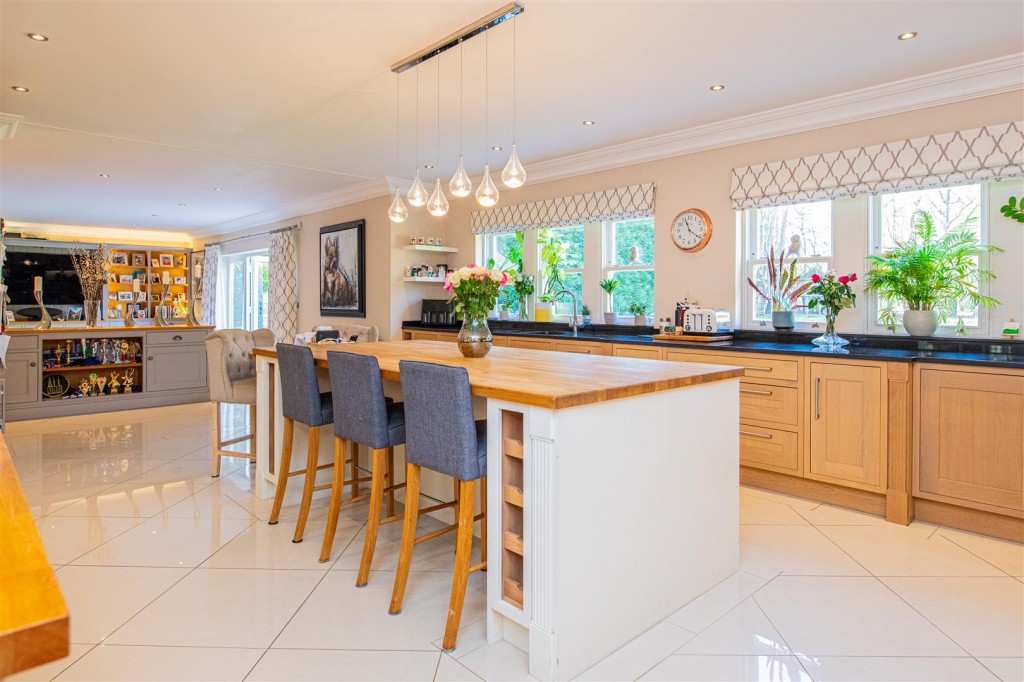 Images for Ecton Lane, Sywell EAID:oscarjamesapi BID:1