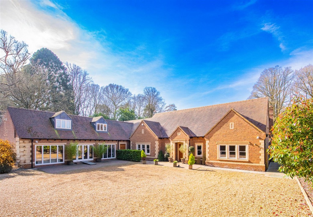 Images for Ecton Lane, Sywell EAID:oscarjamesapi BID:1