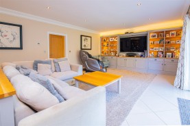 Images for Ecton Lane, Sywell