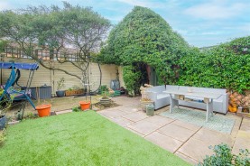 Images for Ollis Close, Corby
