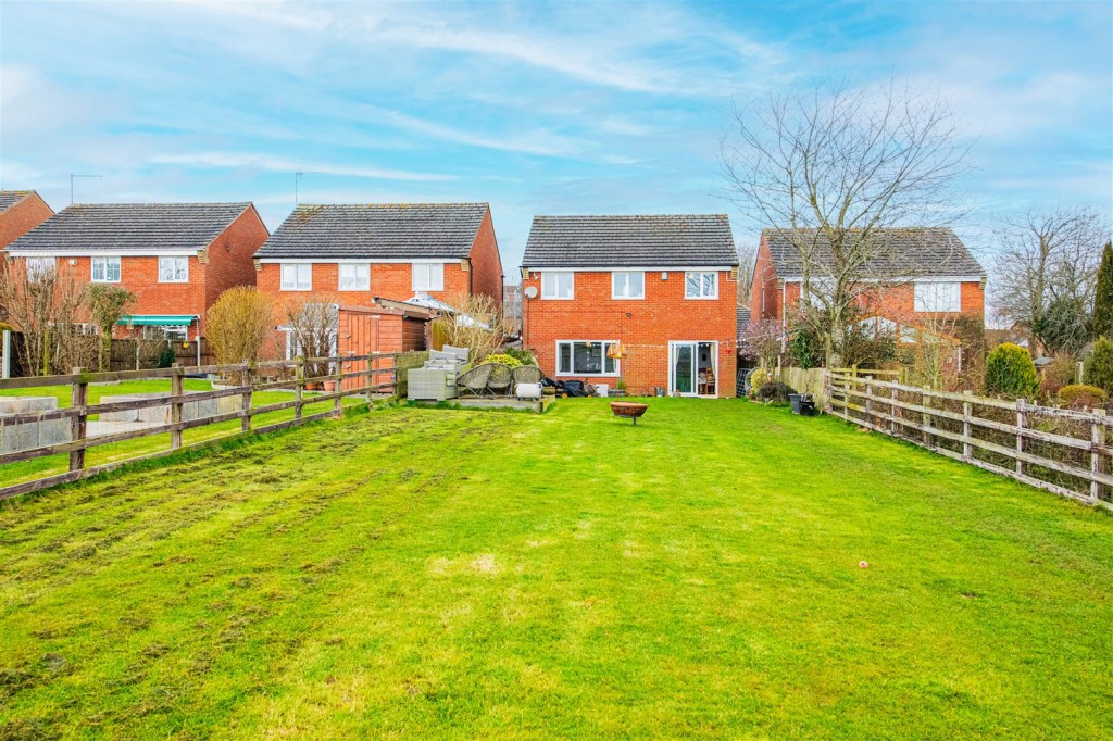 Images for Avon Fields, Welford, Northampton EAID:oscarjamesapi BID:5