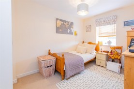 Images for Fieldfare Close, Corby