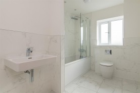 Images for Ahern Close, Bozeat