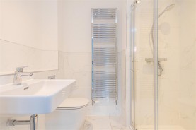 Images for Ahern Close, Bozeat