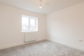 Images for Ahern Close, Bozeat