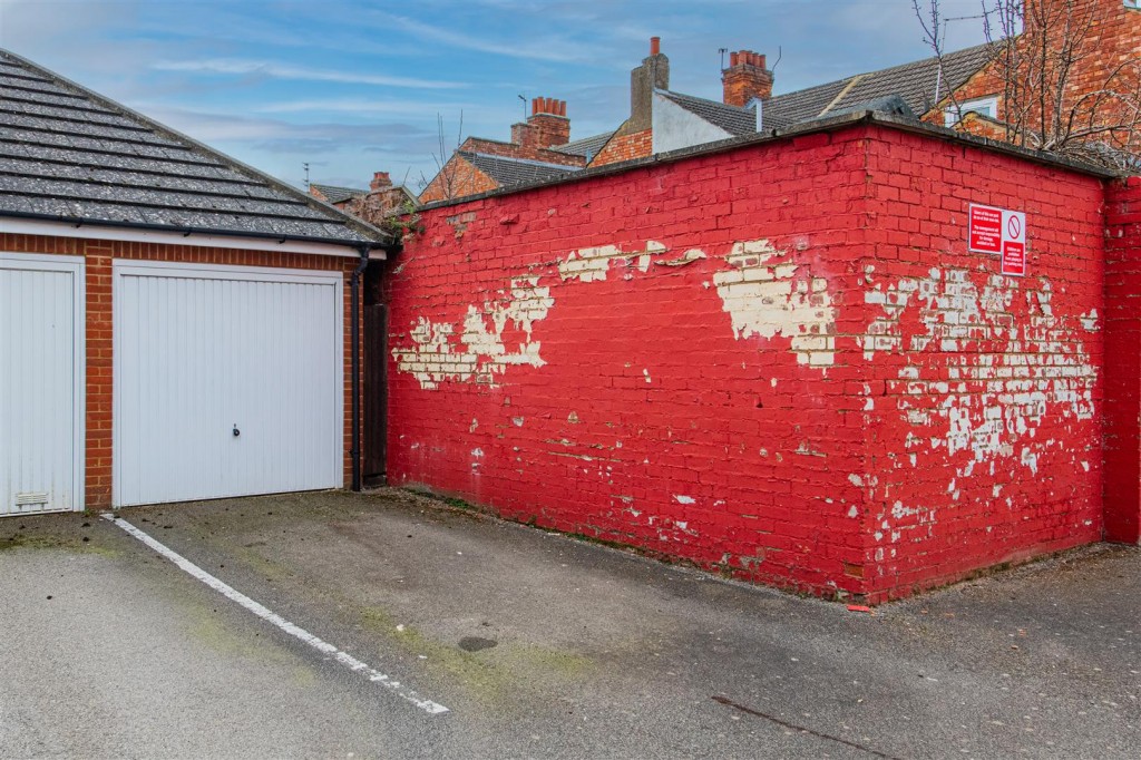 Images for St. Peters Avenue, Kettering EAID:oscarjamesapi BID:2