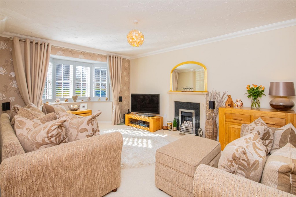 Images for Eliot Way, Higham Ferrers EAID:oscarjamesapi BID:3