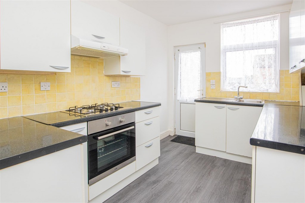 Images for Gold Street, Wellingborough EAID:oscarjamesapi BID:2