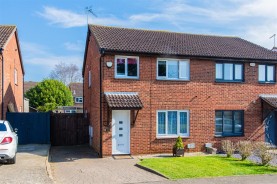 Images for Beaumont Drive, Northampton