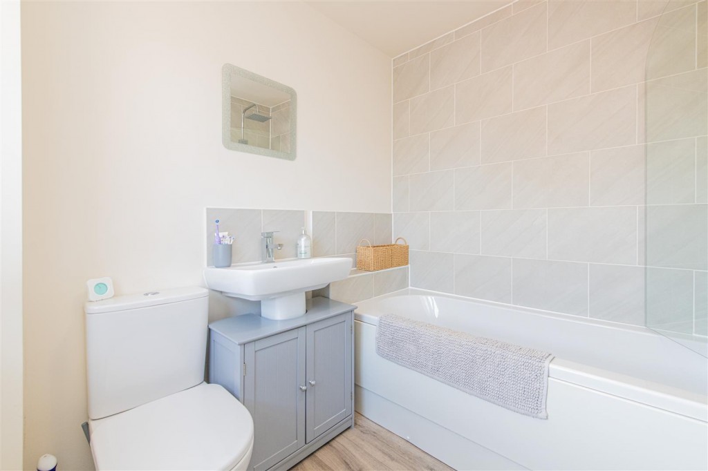 Images for Haddon Avenue, Barton Seagrave, Kettering EAID:oscarjamesapi BID:2