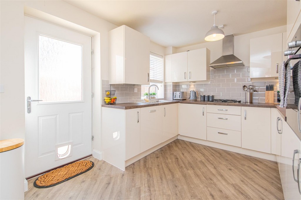 Images for Haddon Avenue, Barton Seagrave, Kettering EAID:oscarjamesapi BID:2