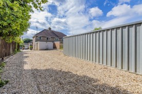 Images for Deeneside, Weldon, Corby