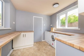 Images for Deeneside, Weldon, Corby