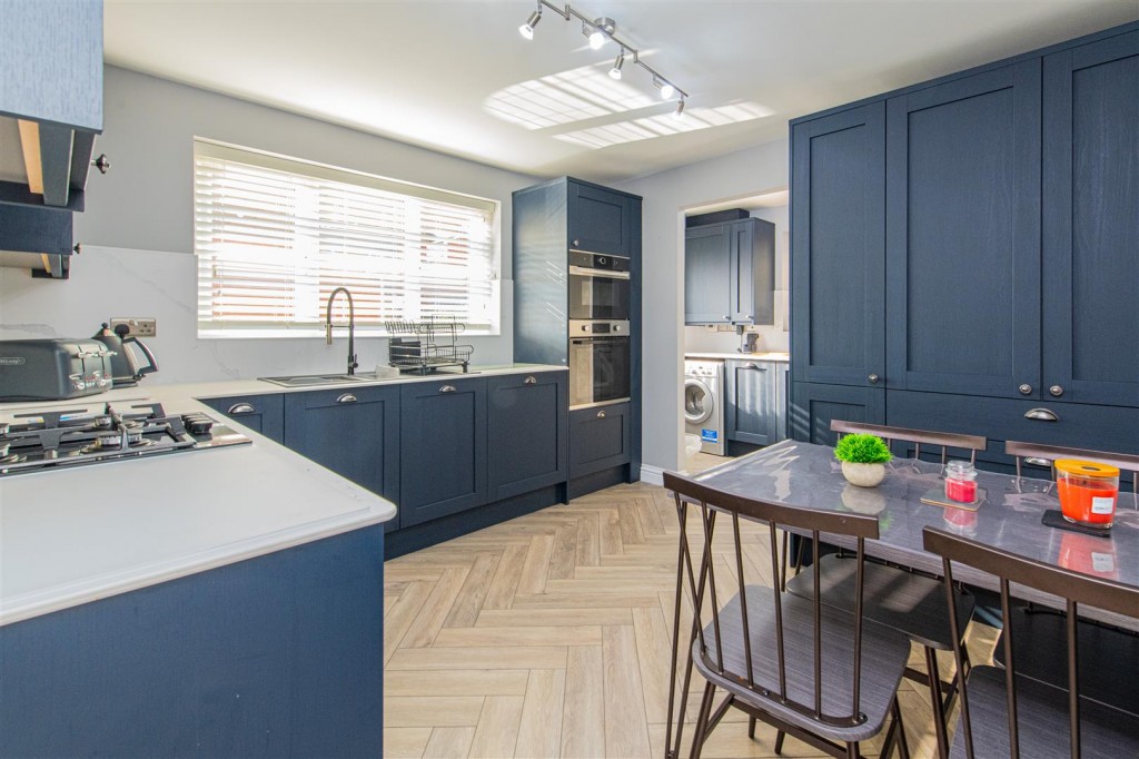 Images for Chepstow Road, Corby EAID:oscarjamesapi BID:4