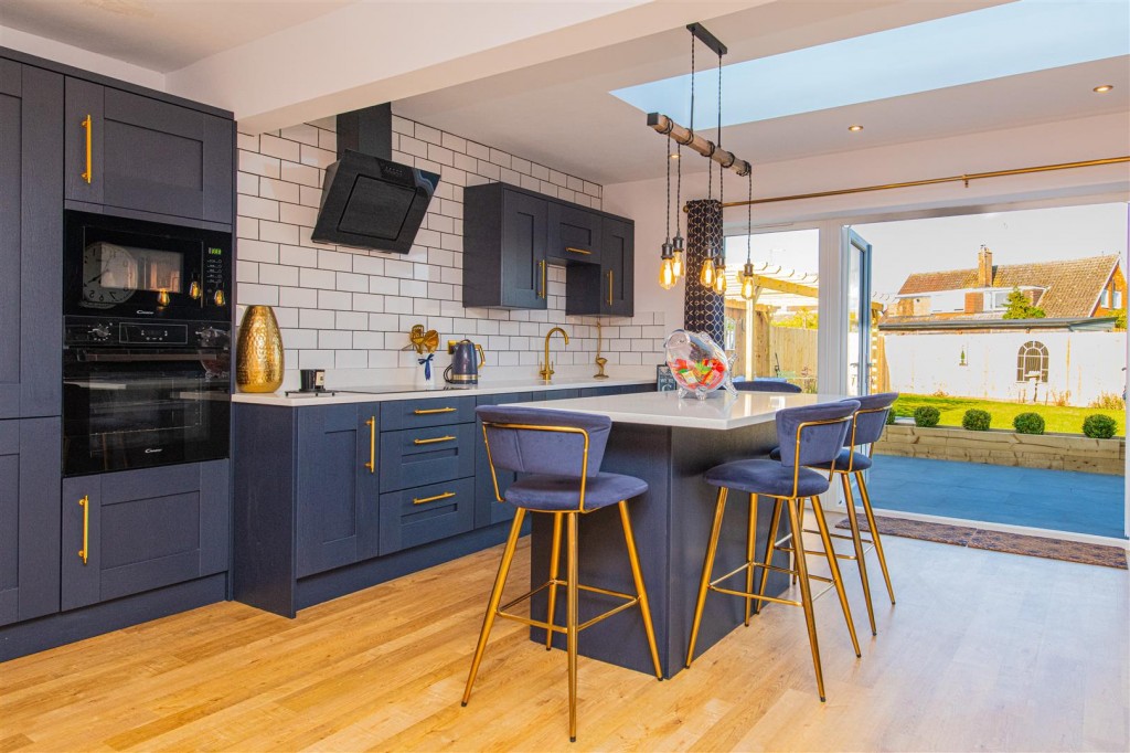 Images for Shire Road, Corby EAID:oscarjamesapi BID:4