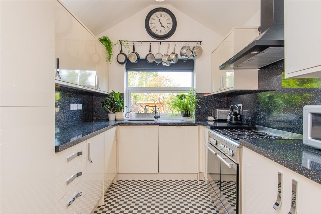 Images for Doddington Road, Wellingborough EAID:oscarjamesapi BID:6