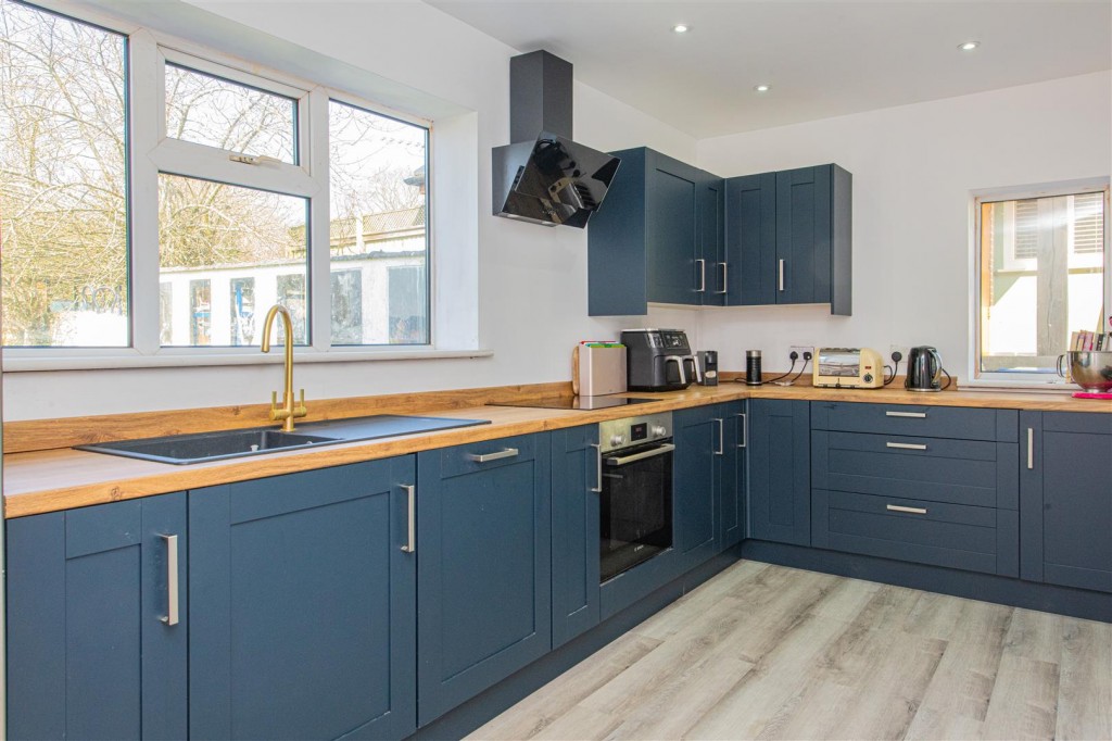 Images for Knoll Street, Market Harborough EAID:oscarjamesapi BID:5