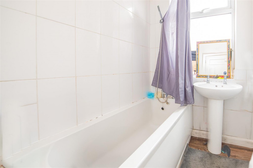 Images for Talbot Road, Wellingborough EAID:oscarjamesapi BID:6