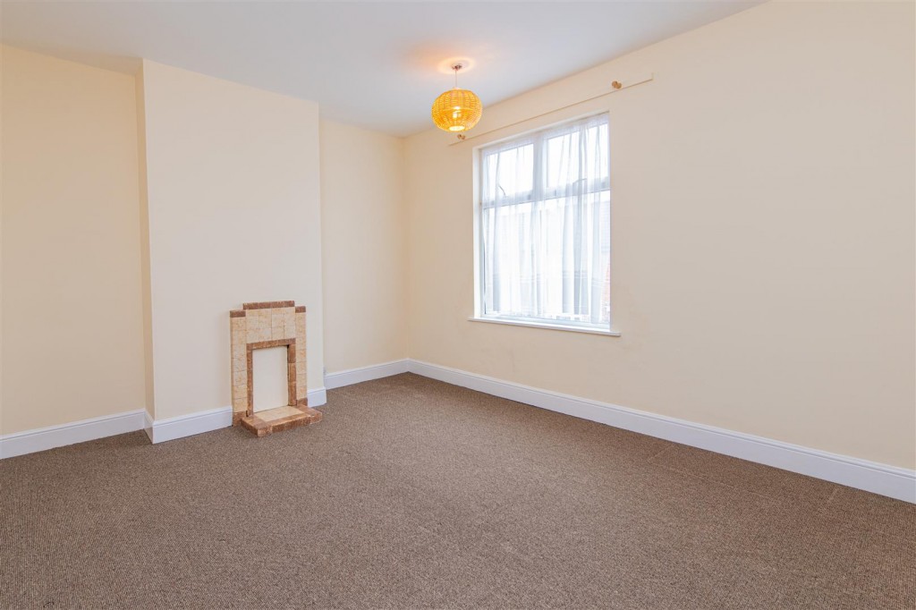 Images for Nichols Street, Desborough EAID:oscarjamesapi BID:2