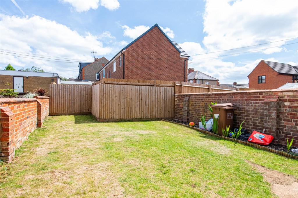 Images for Kettering Road, Northampton EAID:oscarjamesapi BID:1