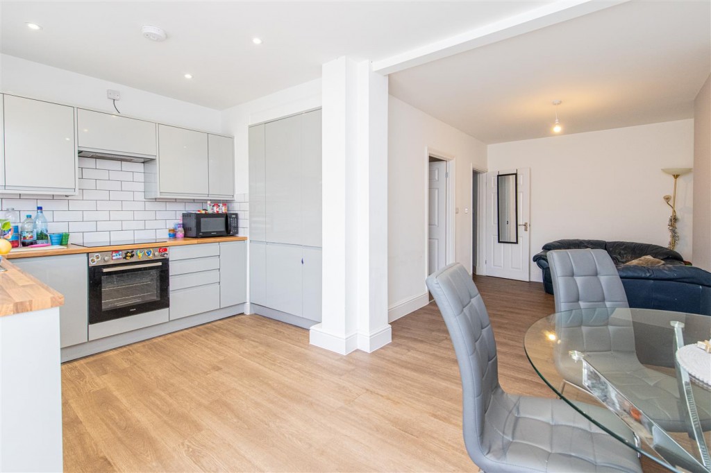 Images for Kettering Road, Northampton EAID:oscarjamesapi BID:1