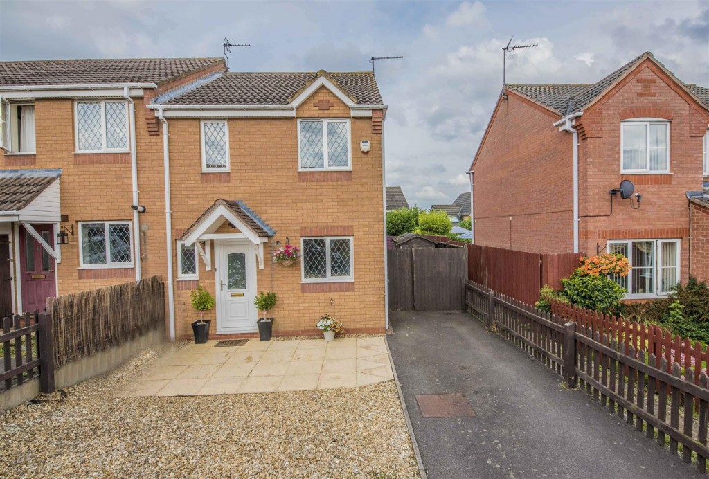 Images for Wentin Close, Corby EAID:oscarjamesapi BID:2
