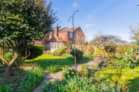 Images for Hall Close, Kettering
