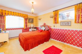 Images for Hall Close, Kettering
