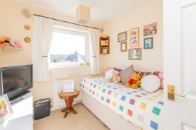 Images for Fallowfield, Wellingborough