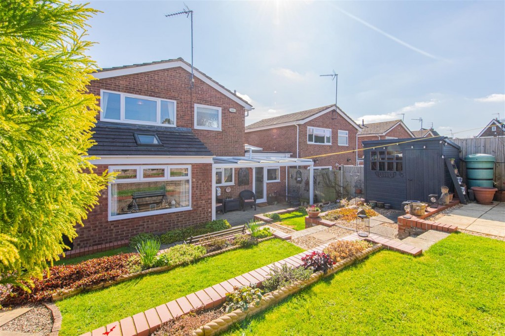 Images for Fallowfield, Wellingborough EAID:oscarjamesapi BID:6