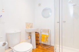 Images for Fallowfield, Wellingborough