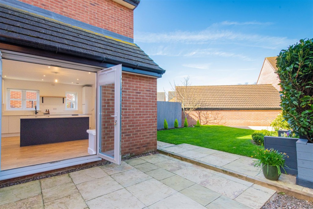 Images for Kingfisher Way, Burton Latimer EAID:oscarjamesapi BID:3