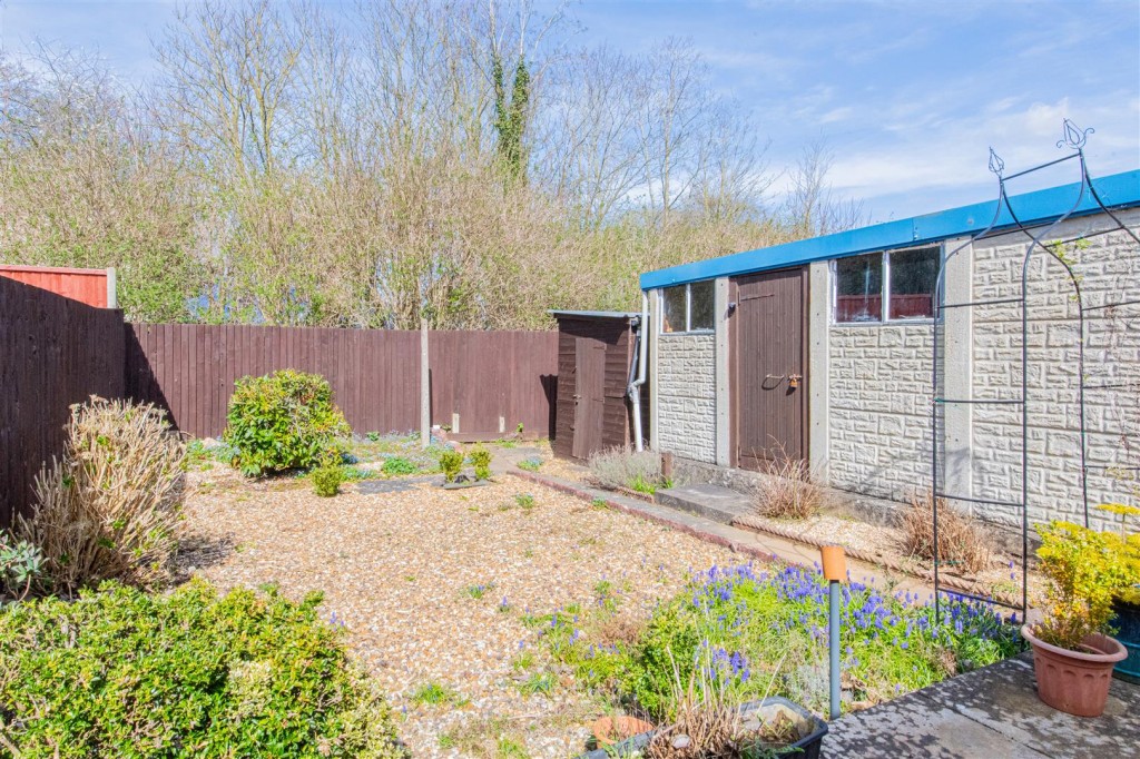Images for Coniston Road, Kettering EAID:oscarjamesapi BID:2