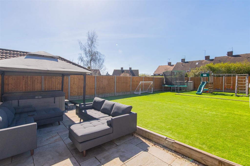 Images for Forest Gate Road, Corby EAID:oscarjamesapi BID:4