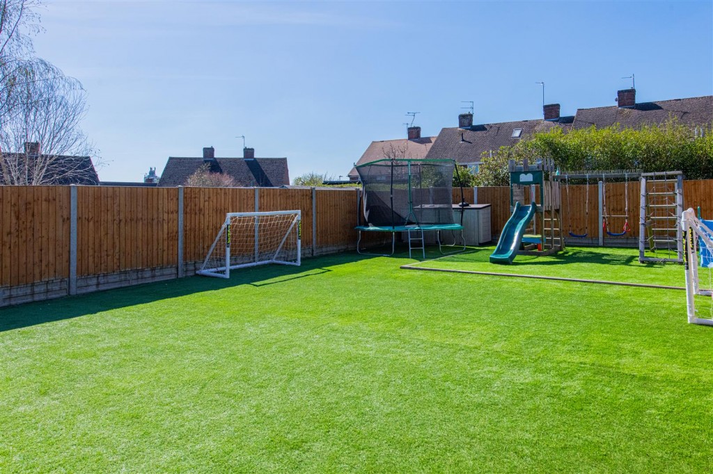 Images for Forest Gate Road, Corby EAID:oscarjamesapi BID:4