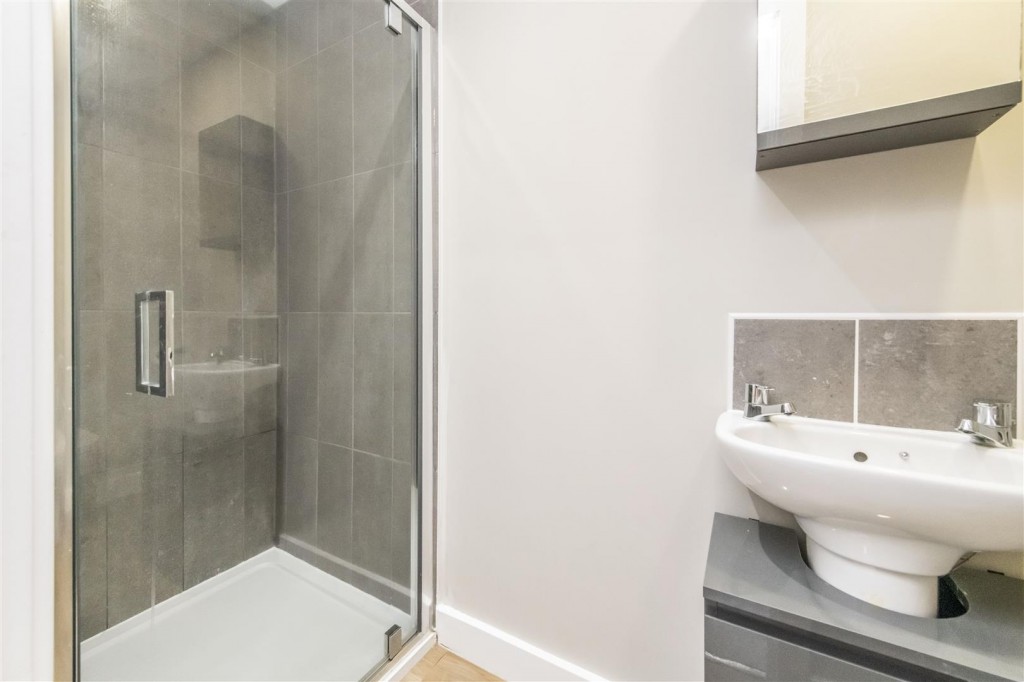 Images for Breakleys Road, Desborough, Kettering EAID:oscarjamesapi BID:2
