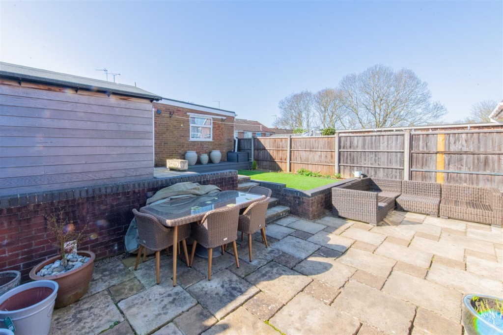 Images for Oban Close, Kettering EAID:oscarjamesapi BID:2