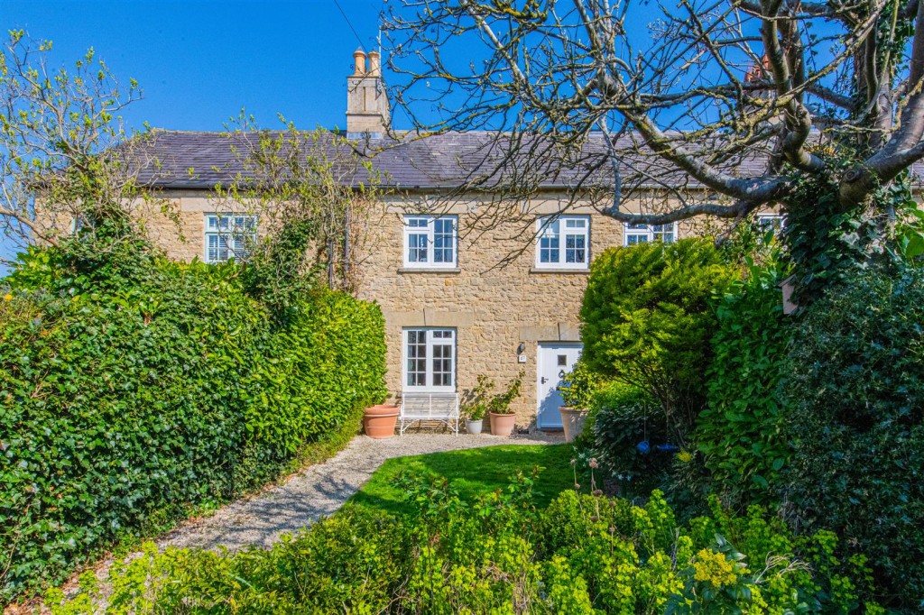 Images for Barton Road, Barton Seagrave, Kettering EAID:oscarjamesapi BID:2