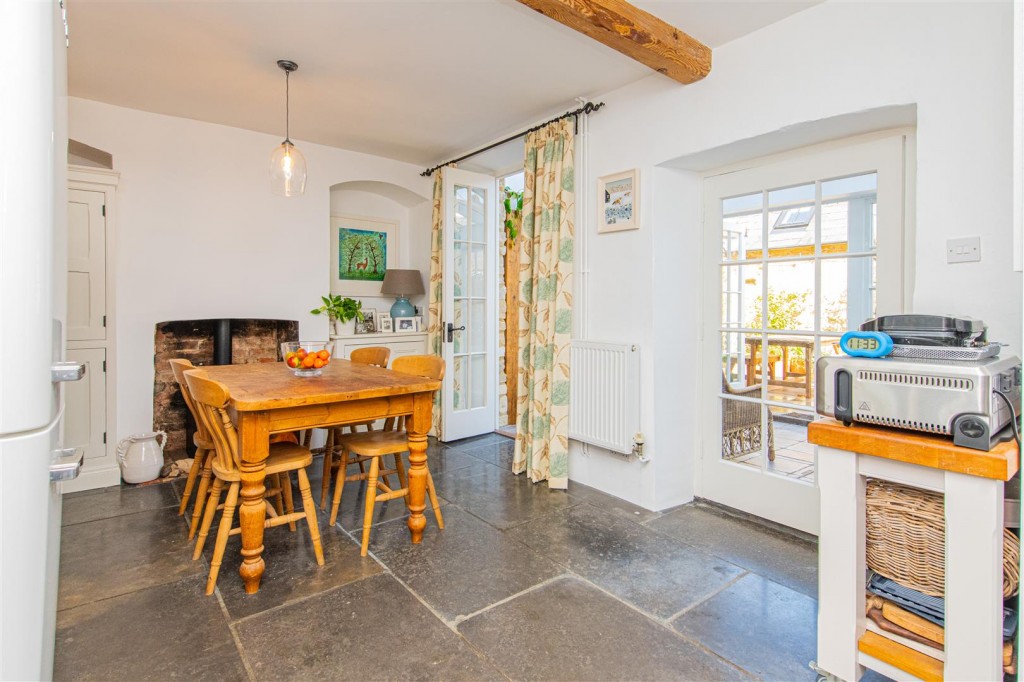 Images for Barton Road, Barton Seagrave, Kettering EAID:oscarjamesapi BID:2