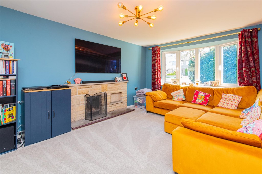 Images for Fullwell Road, Bozeat, Wellingborough EAID:oscarjamesapi BID:6