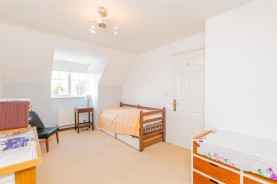 Images for Westley Close, Burton Latimer