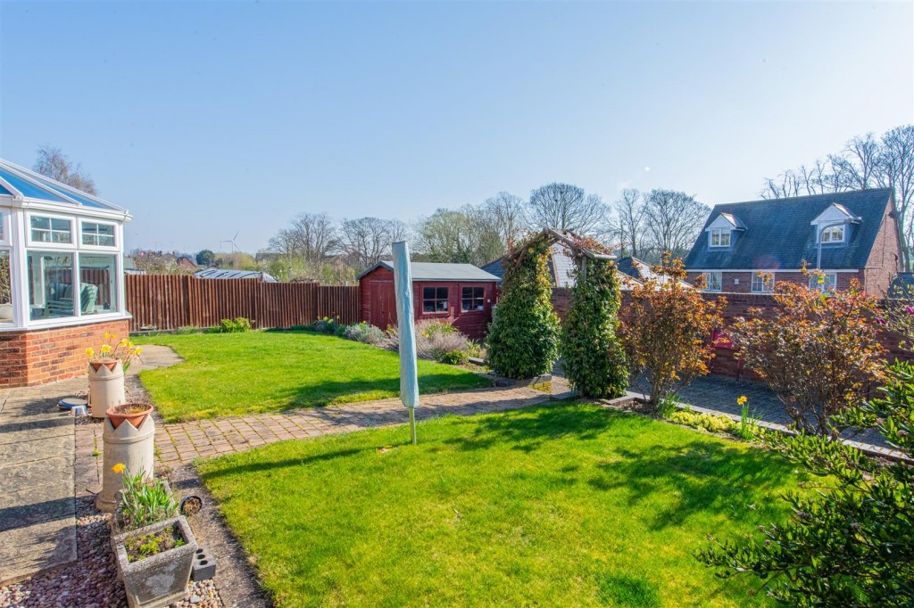 Images for Westley Close, Burton Latimer EAID:oscarjamesapi BID:3