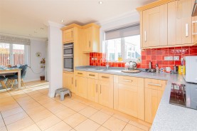 Images for Westley Close, Burton Latimer