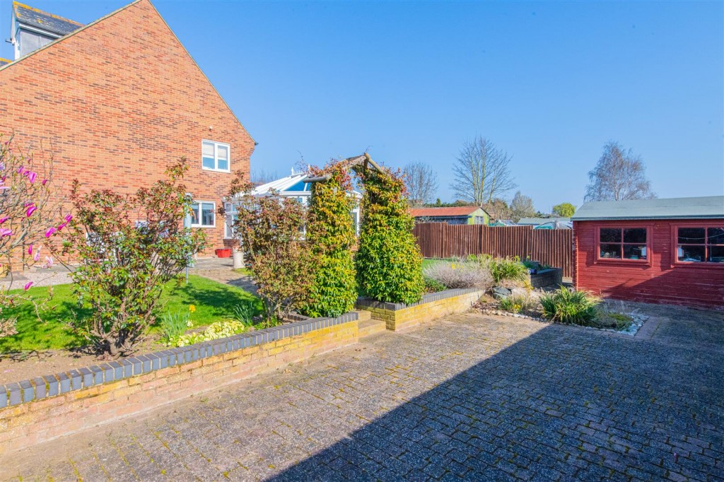 Images for Westley Close, Burton Latimer EAID:oscarjamesapi BID:3