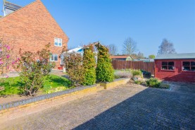 Images for Westley Close, Burton Latimer