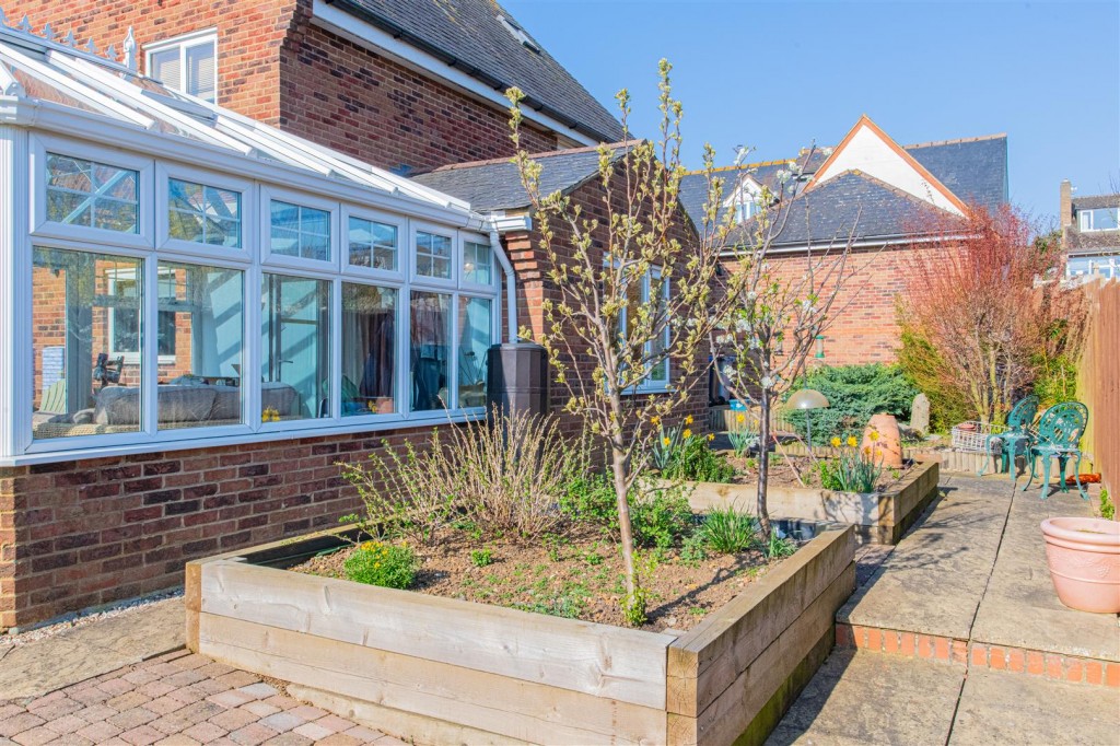 Images for Westley Close, Burton Latimer EAID:oscarjamesapi BID:3