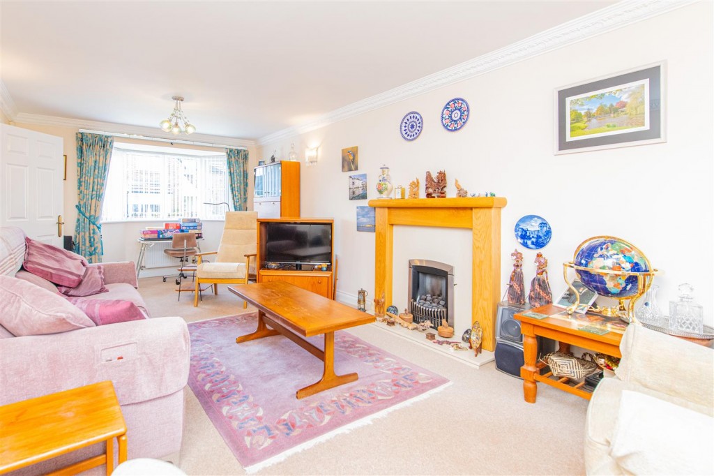 Images for Westley Close, Burton Latimer EAID:oscarjamesapi BID:3